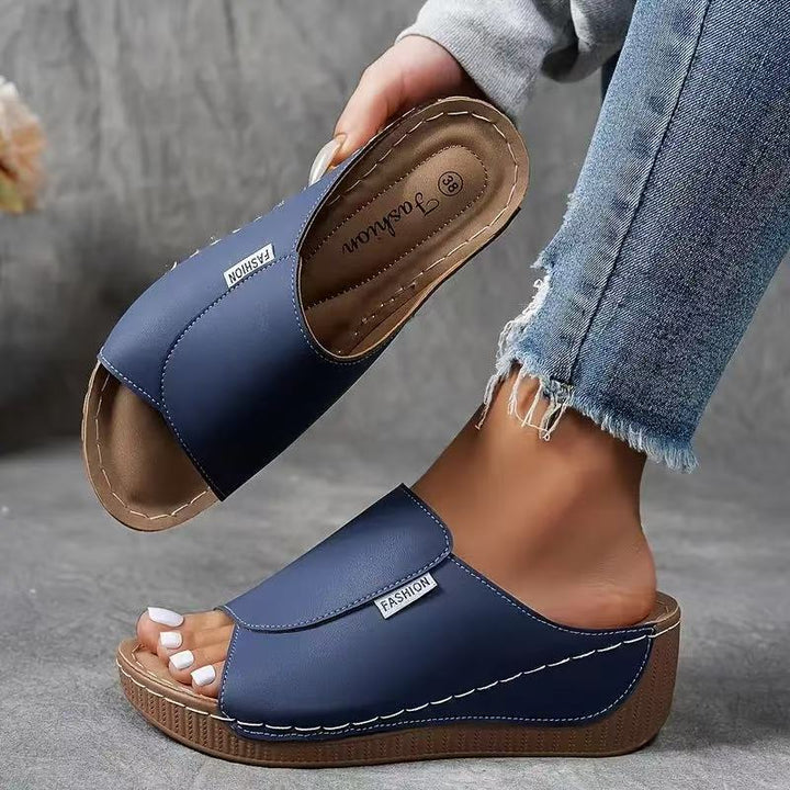Orthopedic sandals for women